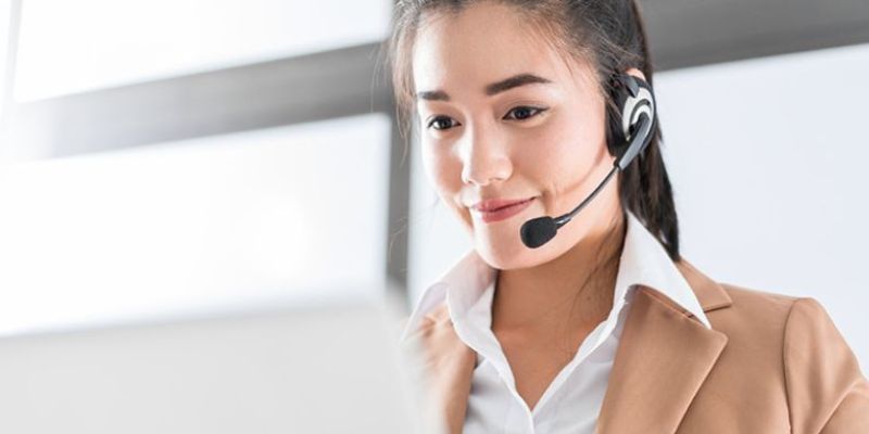 Liên hệ WW88 qua hotline để được hỗ trợ nhanh chóng